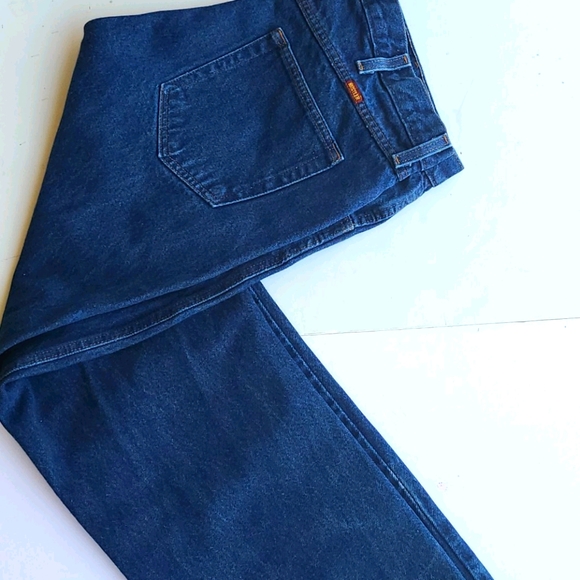 Rustler 40 x 30 Jean's